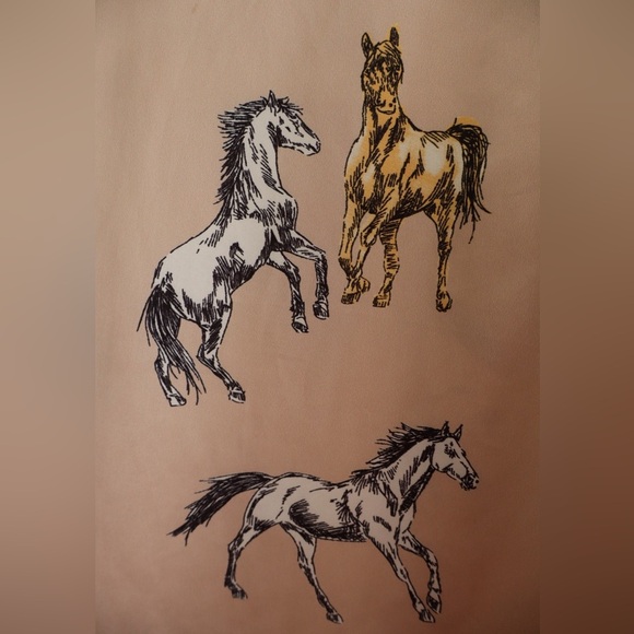 Mazik Horse Print Button-Down Western Blouse Pink - Picture 4 of 4